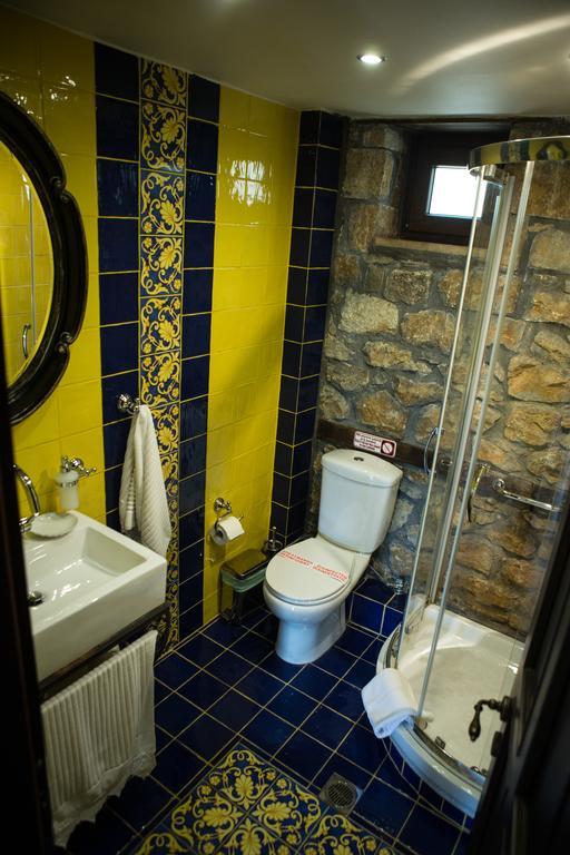 Archontiko Emmanouilidi Suites Káto Loutrákion Екстериор снимка
